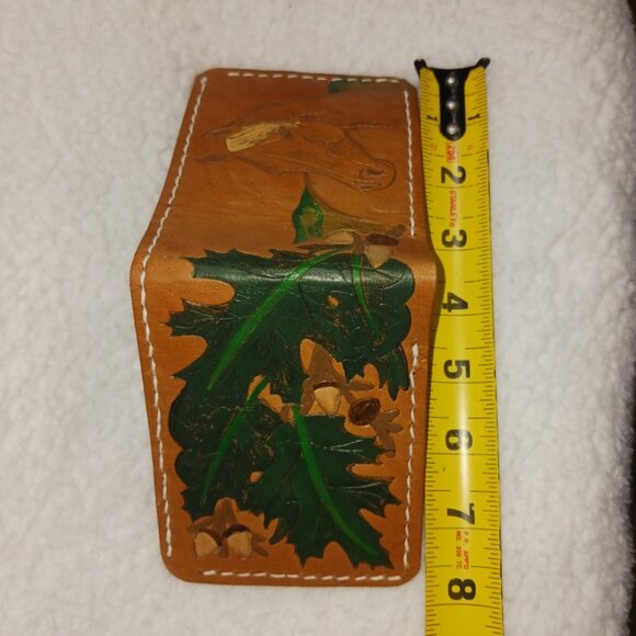 Handcrafted, carved horse and green oak leaves, leather wallet. - Picture 9 of 9